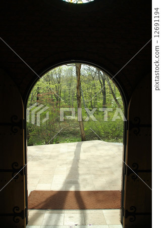 Entrance of the church 12691194