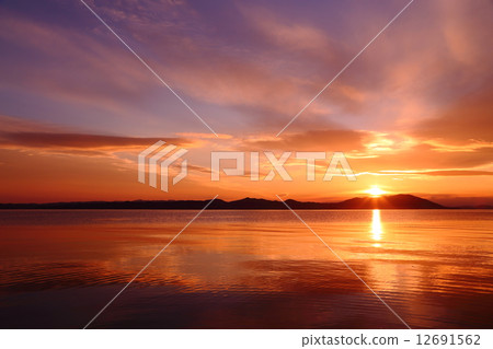 Lake Saroma 12691562