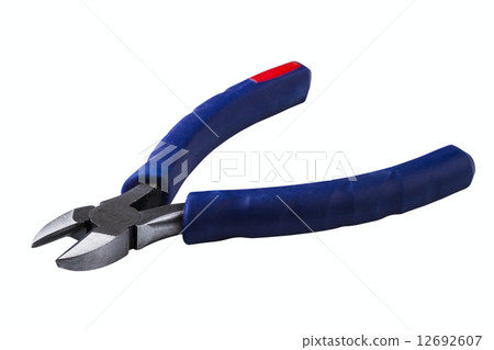 Wire cutting 12692607
