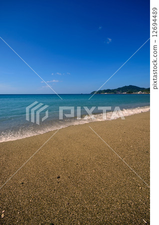 The beach The beach 12694489