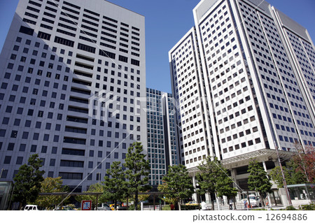 Shinagawa Seaside Station Front Landscape 12694886