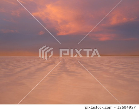 Sunset at Uyuni salt lake Sunset at Uyuni salt lake 12694957