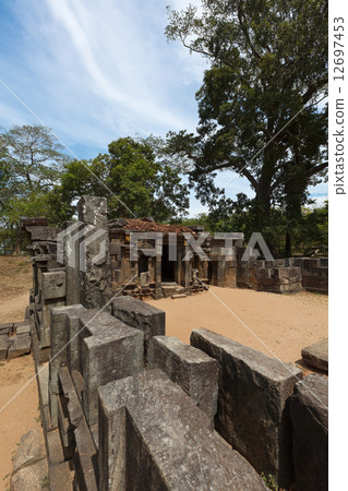 Shiva devale. Pollonaruwa, Sri Lanka Shiva devale. Pollonaruwa, Sri Lanka 12697453