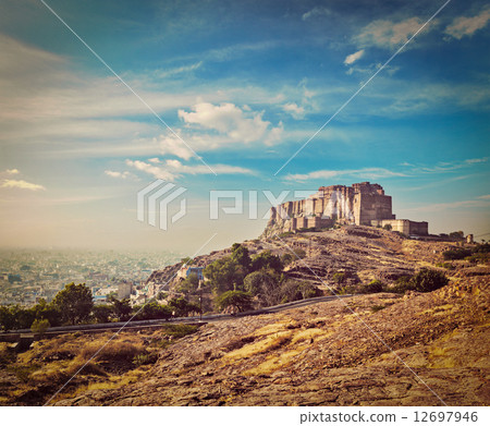 Mehrangarh Fort, Jodhpur, Rajasthan, India Mehrangarh Fort, Jodhpur, Rajasthan, India 12697946