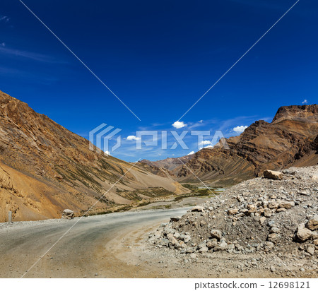 Manali-Leh road 12698121