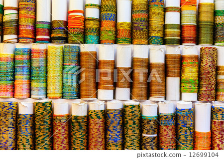 Bangles 12699104
