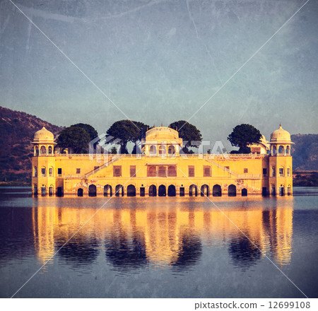 Jal Mahal (Water Palace). Jaipur, Rajasthan, India Jal Mahal (Water Palace). Jaipur, Rajasthan, India 12699108
