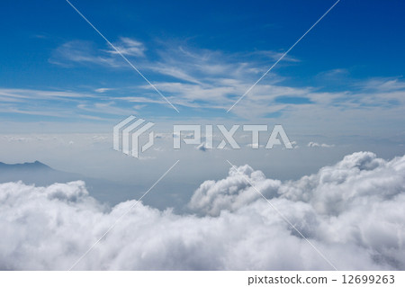 Mountains in clouds. Kodaikanal, Tamil Nadu 12699263