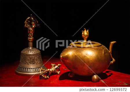 Tibetan Buddhist still life 12699372