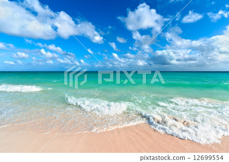 Beautiful beach and sea Beautiful beach and sea 12699554