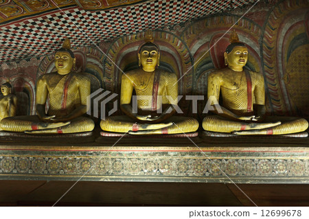Ancient Buddha images Ancient Buddha images 12699678