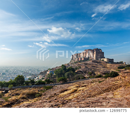Mehrangarh Fort, Jodhpur, Rajasthan, India Mehrangarh Fort, Jodhpur, Rajasthan, India 12699775