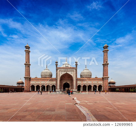 Jama Masjid - largest muslim mosque in India 12699965