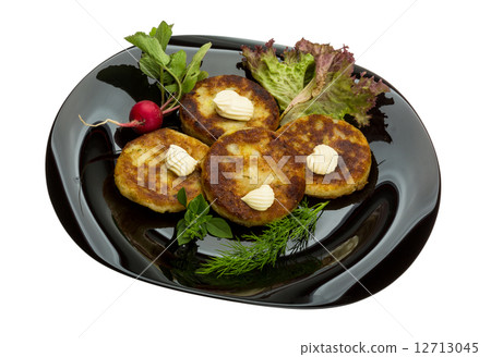 Hash browns 12713045