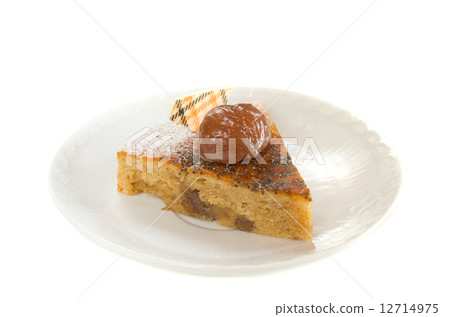 Marron cake  12714975