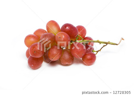 Fresh red grapes. 12728305