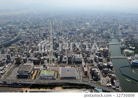 博多街道的鳥瞰圖 12730806