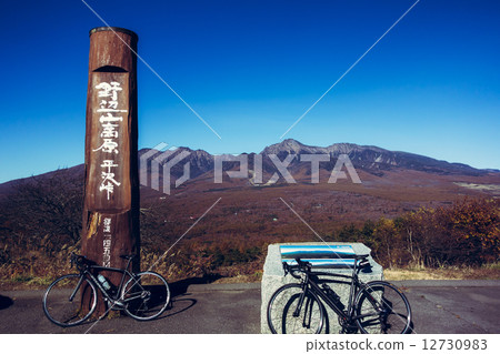 Yatsugatake mountain fall in autumn viewed from Hirasawa Pass 12730983