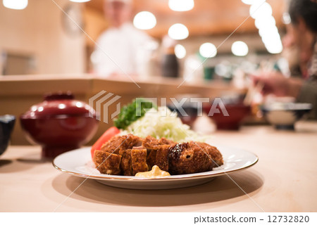 炸豬排 炸豬排 12732820