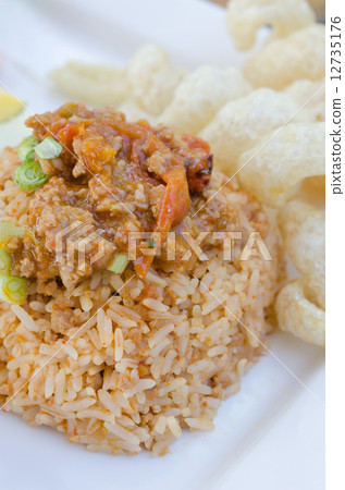 fried rice 12735176