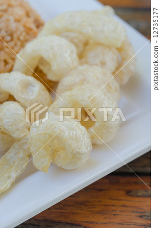 pork rind 12735177