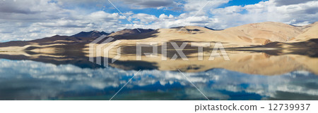 Tsomoriri mountain lake panorama with mountains and blue sky ref 12739937