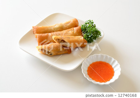 Fried spring roll 12740168