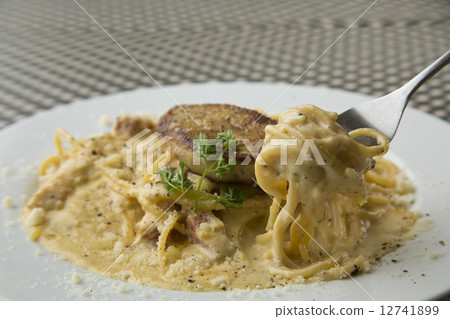 鵝肝Carbonara 鵝肝Carbonara 12741899