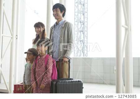 Family trip Family trip 12743085