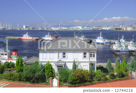 Homepage of Kobe Port 12744218