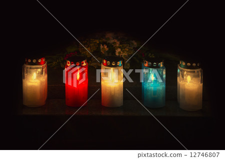 Many lighted candles Many lighted candles 12746807
