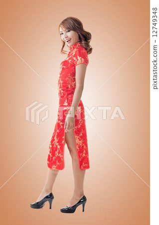 Chinese woman Chinese woman 12749348