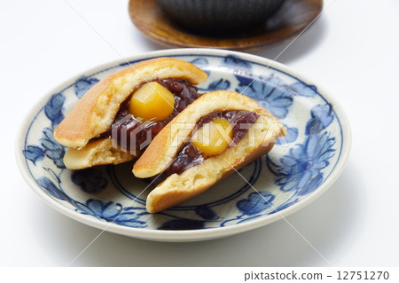 Chestnut Chestnut 12751270