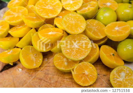 Many fresh slice Citrus fruit Many fresh slice Citrus fruit 12751538