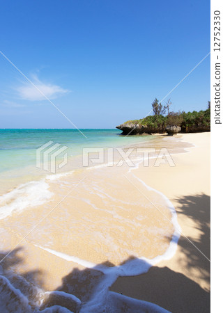 Beach in Okinawa · Uba neighborhood park beach Beach in Okinawa · Uba neighborhood park beach 12752330