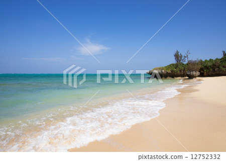 Beach in Okinawa · Uba neighborhood park beach Beach in Okinawa · Uba neighborhood park beach 12752332