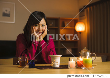 Night lifestyle Night lifestyle 12752399