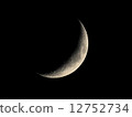 銀色的新月 12752734
