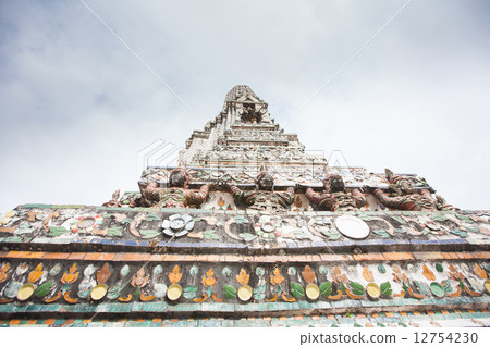 Temple Wat Arun in Bangkok Temple Wat Arun in Bangkok 12754230