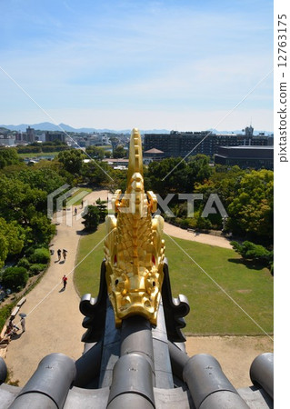 Okayama castle in early autumn Okayama castle in early autumn 12763175