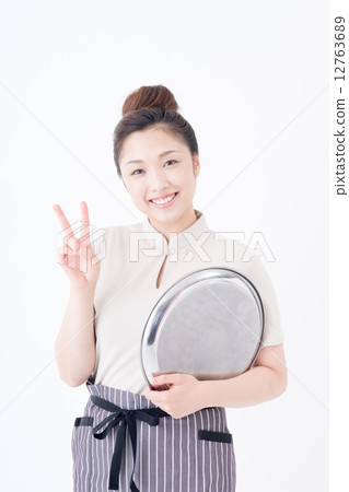 waitress  12763689