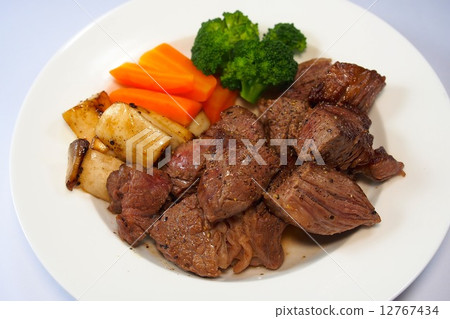 骰子牛排 骰子牛排 12767434