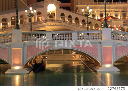 Night view of Las Vegas 12768575