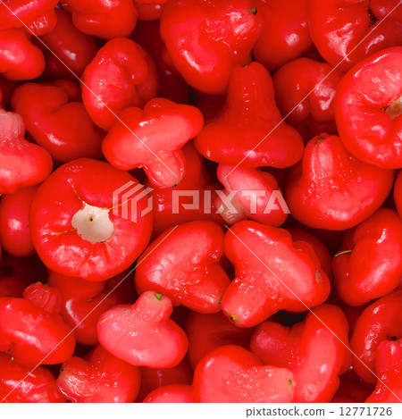 rose apples 12771726