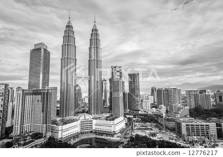 Kuala Lumpur Skyline 12776217
