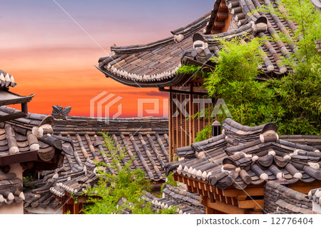 Bukchon Hanok Village 12776404