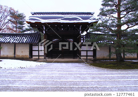 Tenryuji (Kyoto / Arashiyama) Snow garden Tenryuji (Kyoto / Arashiyama) Snow garden 12777461