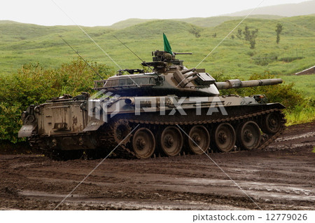 74坦克74 TK（第2代主坦克）2014富士一般火災演習 12779026