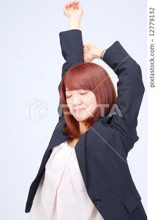 西裝辦公室女士伸出來 西裝辦公室女士伸出來 12779132