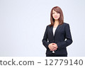 西裝的辦公室女士 12779140